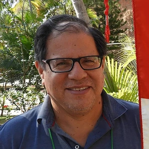 Raúl Domingo Pariamachi ss.cc - PARROCO Parroquia Nuestra Señora de la Paz