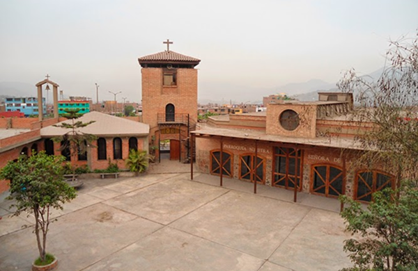 Sede principal de la Parroquia Nuestra Señora de la Paz en San Juan de Lurigancho, Lima Perú