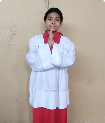 Shamira Massiel Diaz Camizan - Acolito Servidor del Altar Parroquia Nuestra Señora de la Paz