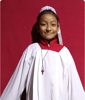 Vivian Lliuyac Lara - Acolito Servidor del Altar Parroquia Nuestra Señora de la Paz